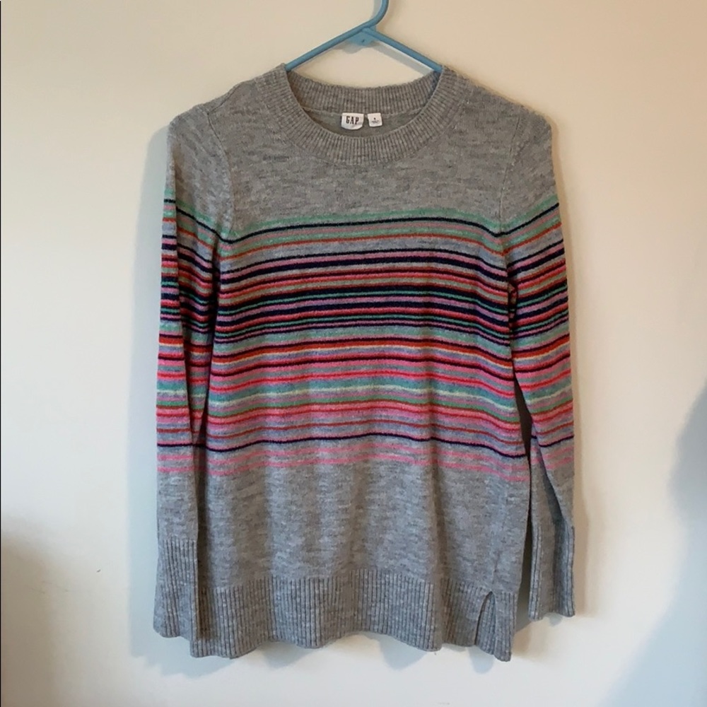 Women Gap Striped Sweater